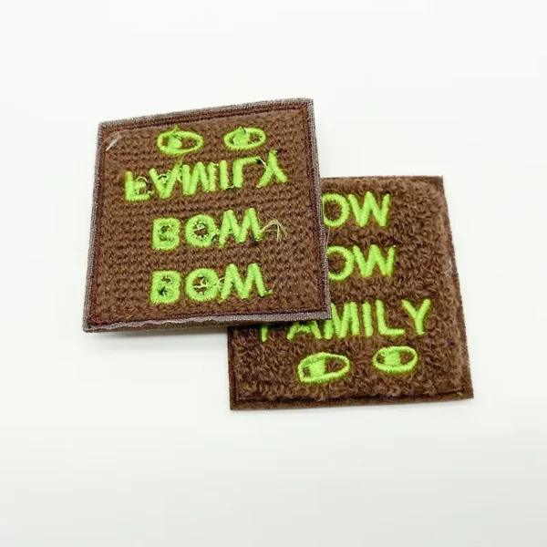 Bulk Chenille Patches for Hats – Green Text with Brown Square Towel Stitch – Bild 3