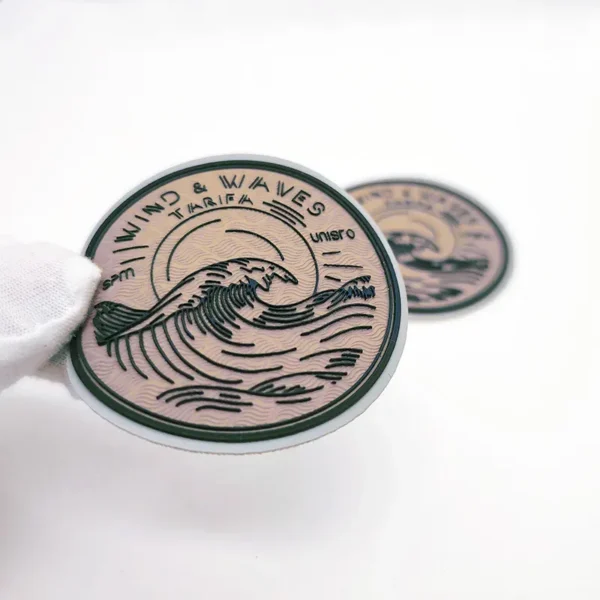 ⁦Custom Patches PVC for Clothing – Waves Design in Yellow and Black⁩ - الصورة ⁦4⁩