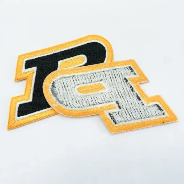 ⁦Custom Embroidered Hat Patches “P”  with Yellow Border⁩ - الصورة ⁦3⁩