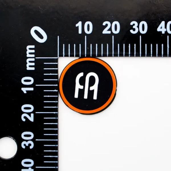 Labels That Stick To Silicone – Round Rubber Badge - 이미지 4