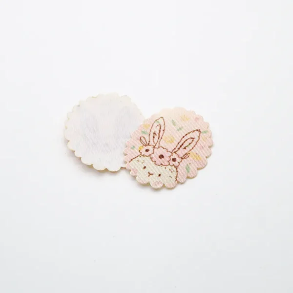 Patch Iron-On – Cute Pink Bunny with Floral Wreath - 画像 (2)