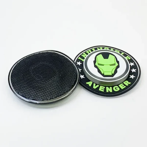 ⁦Bright Green PVC Velcro Patch with Robot Design⁩ - الصورة ⁦3⁩