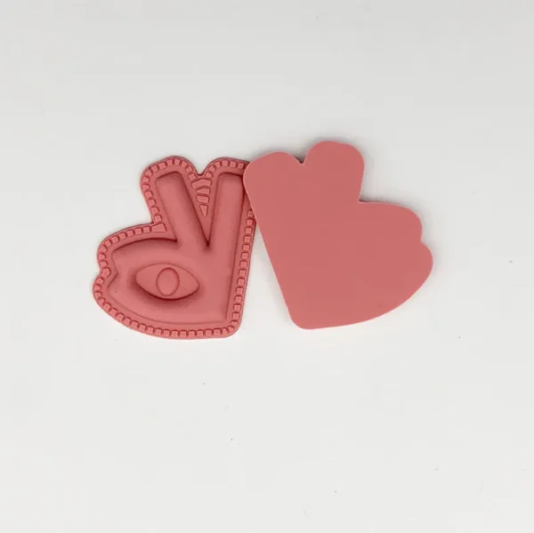 Creative Silicone Gel Patches – Pink Eye & “d” Design - Image 2