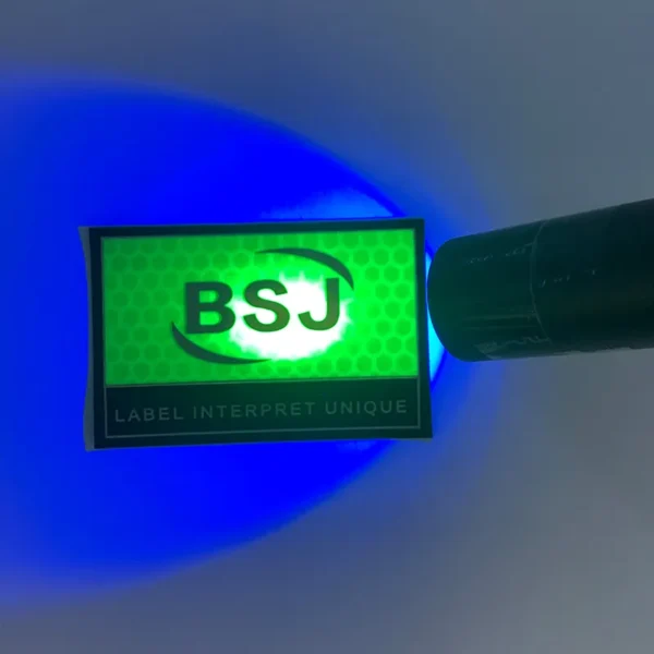 ⁦Reflective UV-Activated Silicone Patches with Hex Pattern⁩ - الصورة ⁦8⁩