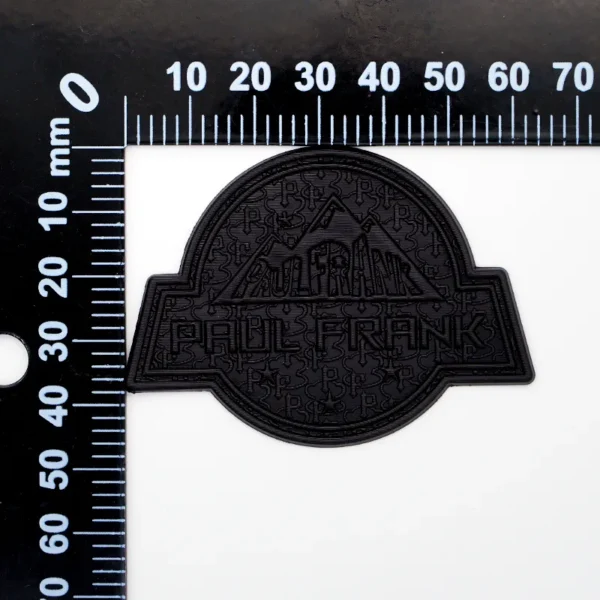 TPU Materiał - Black Carved TPU Patch for Backpacks - Image 4