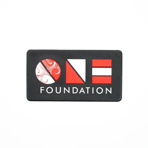 Patches de equipe de Airsoft TPU – Emblema preto com emblema geométrico vermelho e branco