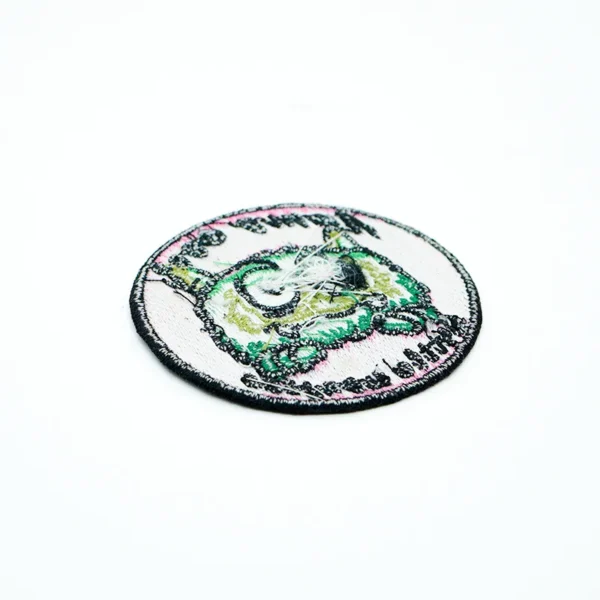 Cute Embroidered Patches – Green Monster with Pink Background - Imagen 4