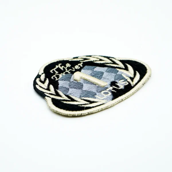 Racing Embroidered Patch Hat – “The Driver” Lotus Design - Imagen 3