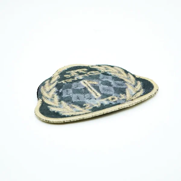 Racing Embroidered Patch Hat – “The Driver” Lotus Design - Imagen 4