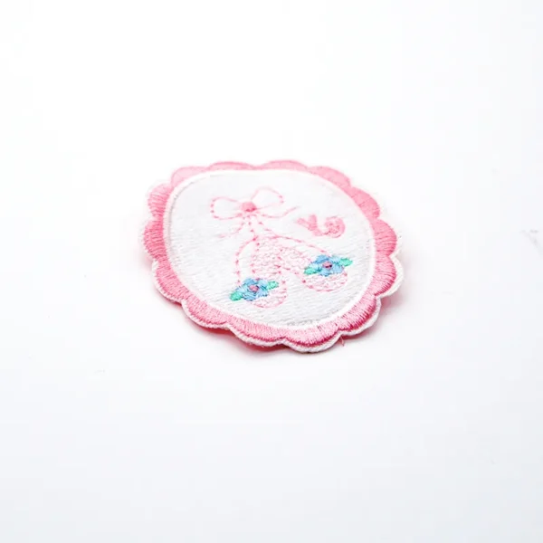 Iron On Embroidery Patch – Pink Ballet Shoes Design - Imagen 5