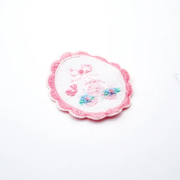 Iron On Embroidery Patch – Pink Ballet Shoes Design - Imagen 4