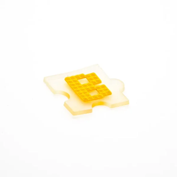 Transparent PVC Hat Patch with Yellow Lego “B” - 이미지 3