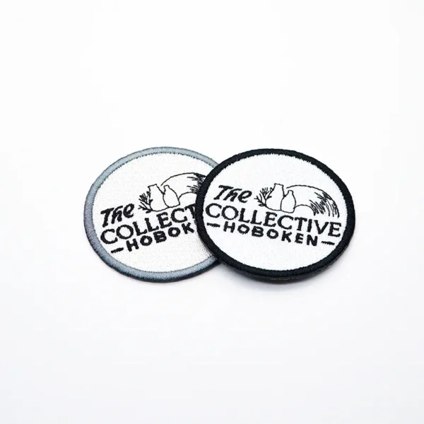Round White Embroidery Patches for Hats – Custom Design - Imagen 2