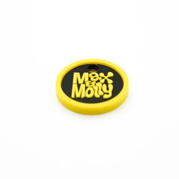 Rubber Crest Patch with 3D Yellow Lettering - Imagem 2
