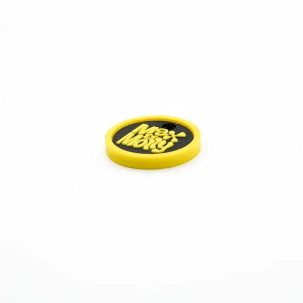Rubber Crest Patch with 3D Yellow Lettering - Imagem 3